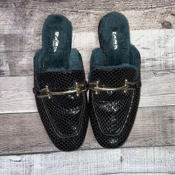 Clarks Pure 2 Mule Black Leather Gold Bit Shearling Slip On Slides Slippers | Si - Picture 1 of 5